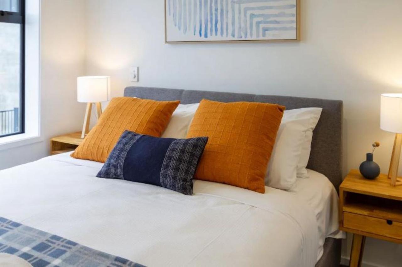 Serenity In The Centre: 2 Bed 2 Bath Christchurch Extérieur photo