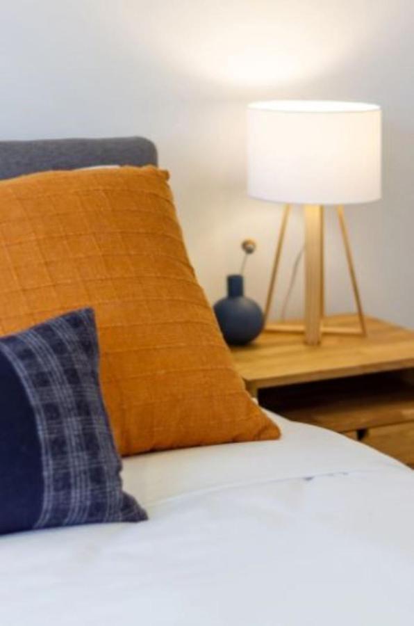Serenity In The Centre: 2 Bed 2 Bath Christchurch Extérieur photo