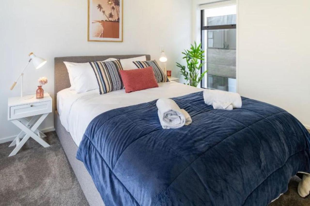 Serenity In The Centre: 2 Bed 2 Bath Christchurch Extérieur photo