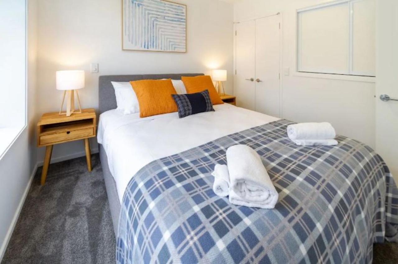 Serenity In The Centre: 2 Bed 2 Bath Christchurch Extérieur photo