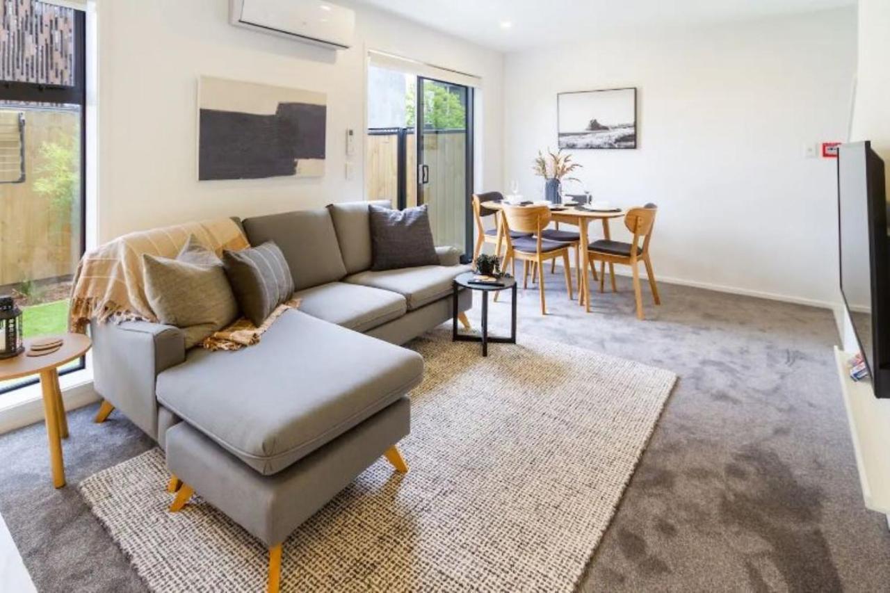 Serenity In The Centre: 2 Bed 2 Bath Christchurch Extérieur photo